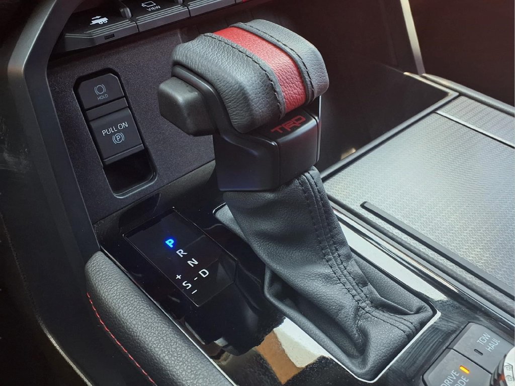 Used 2024 Toyota Sequoia TRD Pro AWD/4WD image 17