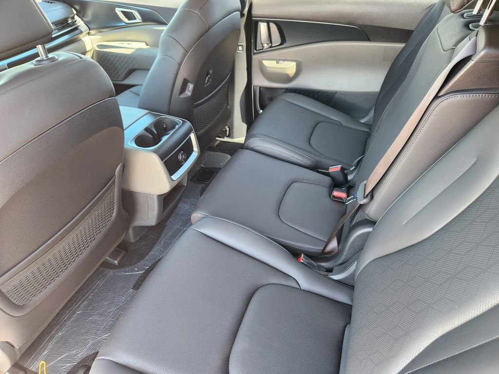 New 2026 Kia Carnival image 10