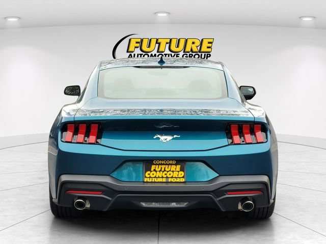 New 2026 Ford Mustang Coupe image 4