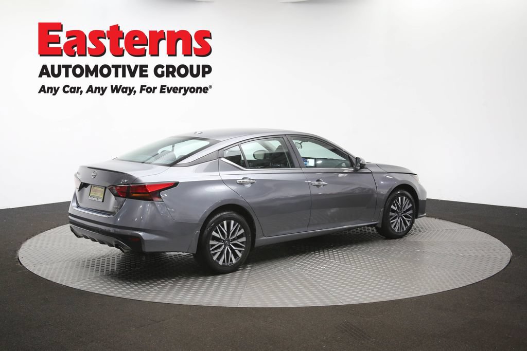 Used 2023 Nissan Altima 2.5 SV w/ SV Premium Package AWD/4WD image 42