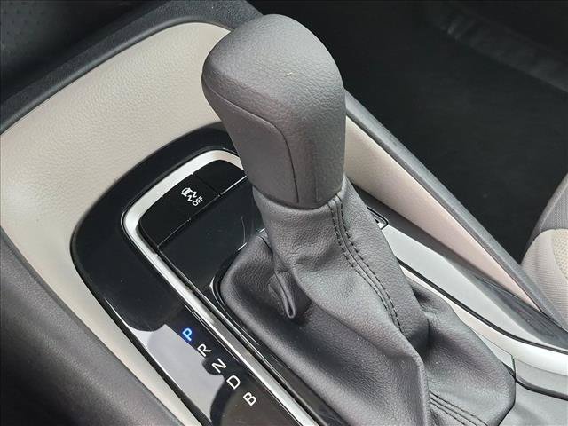 Used 2024 Toyota Corolla LE FWD image 12