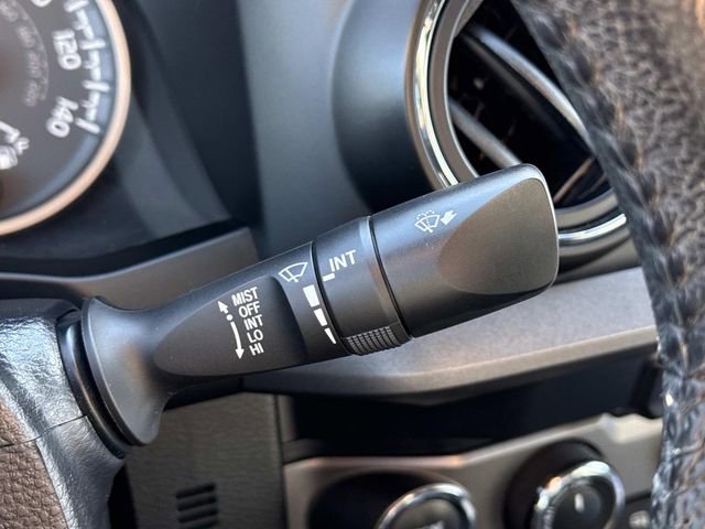 Used 2020 Toyota Tacoma TRD Off-Road w/ Technology Package image 25