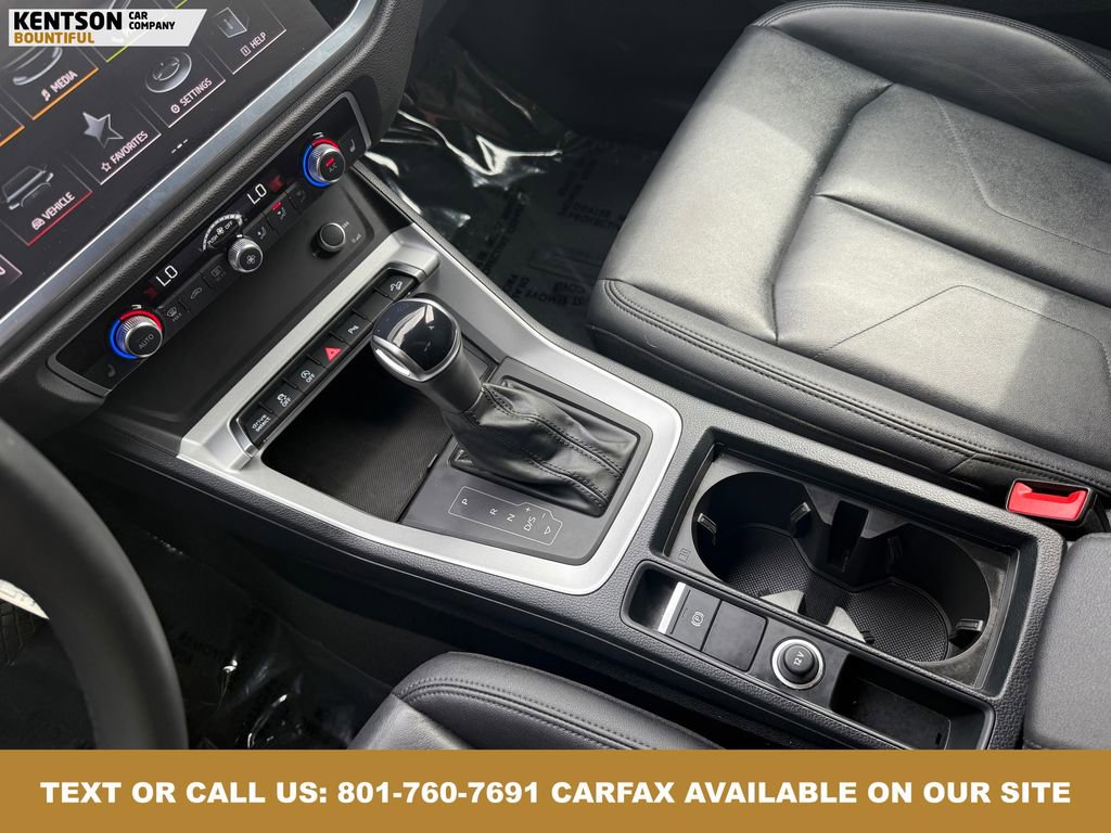 Used 2025 Audi Q3 2.0T Premium image 26
