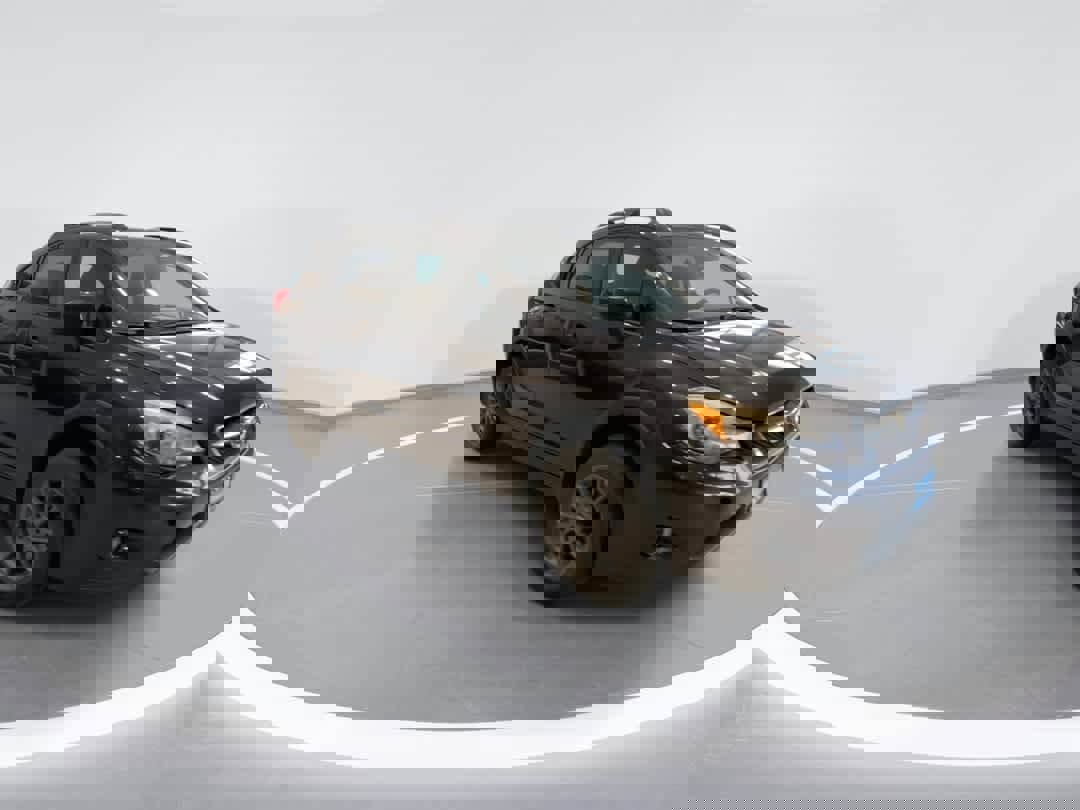 Used 2014 Subaru Crosstrek 2.0i Limited w/ Popular Package #1 image 2