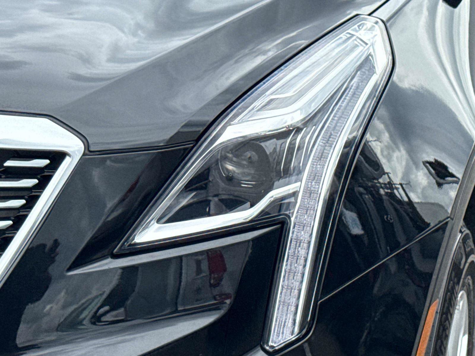 Used 2023 Cadillac XT5 Luxury FWD image 10