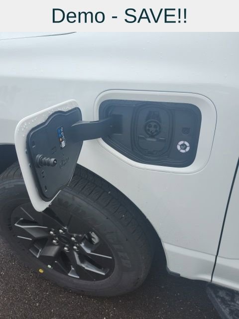 New 2025 Ford F150 Lightning Lariat image 24