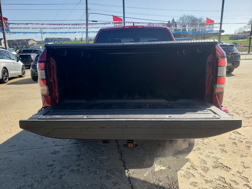 Used 2025 Nissan Frontier SV image 5