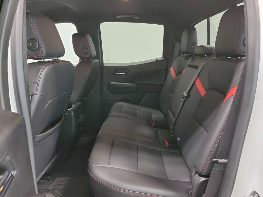 Used 2023 Chevrolet Colorado Z71 w/ Z71 Convenience Package 2 image 35