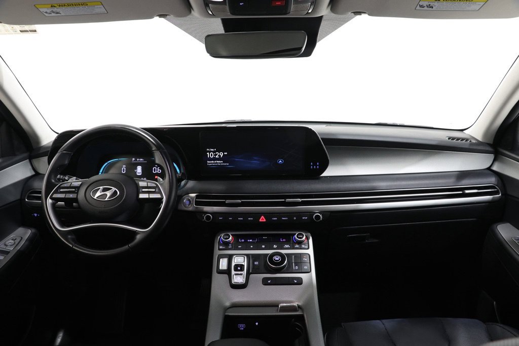 Used 2025 Hyundai Palisade SEL FWD image 14
