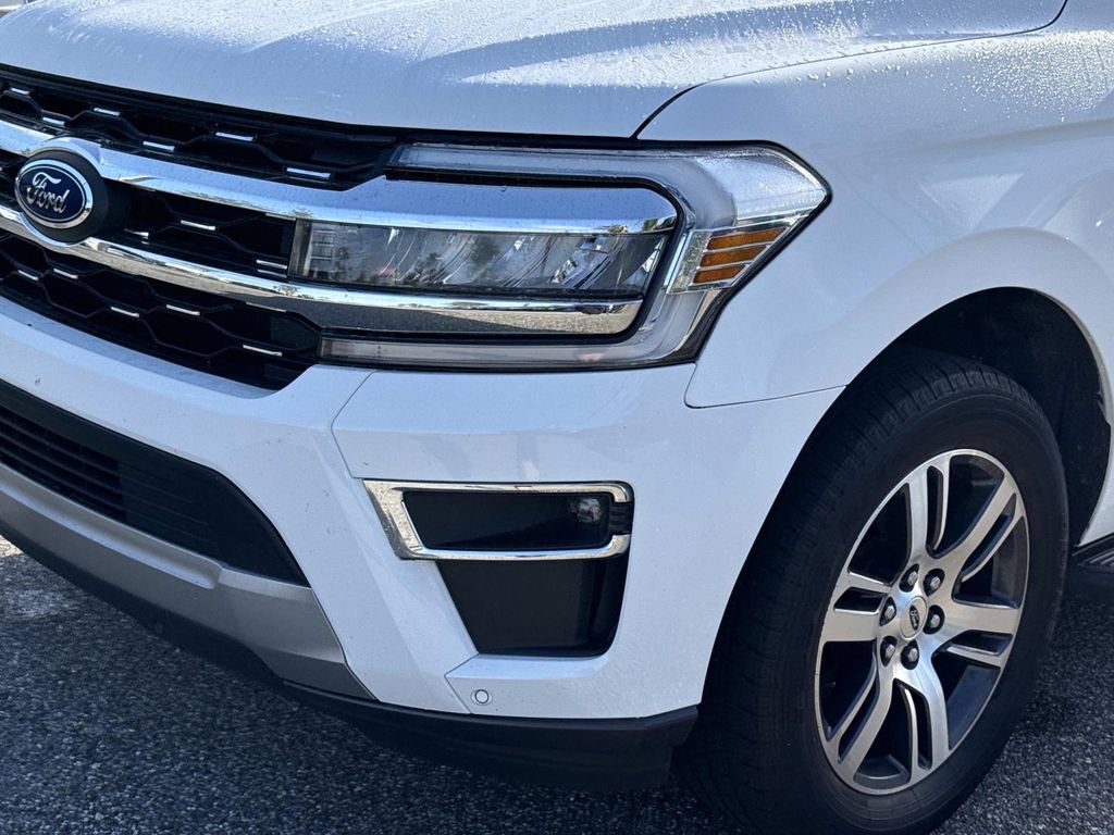 Used 2024 Ford Expedition Max Limited image 10