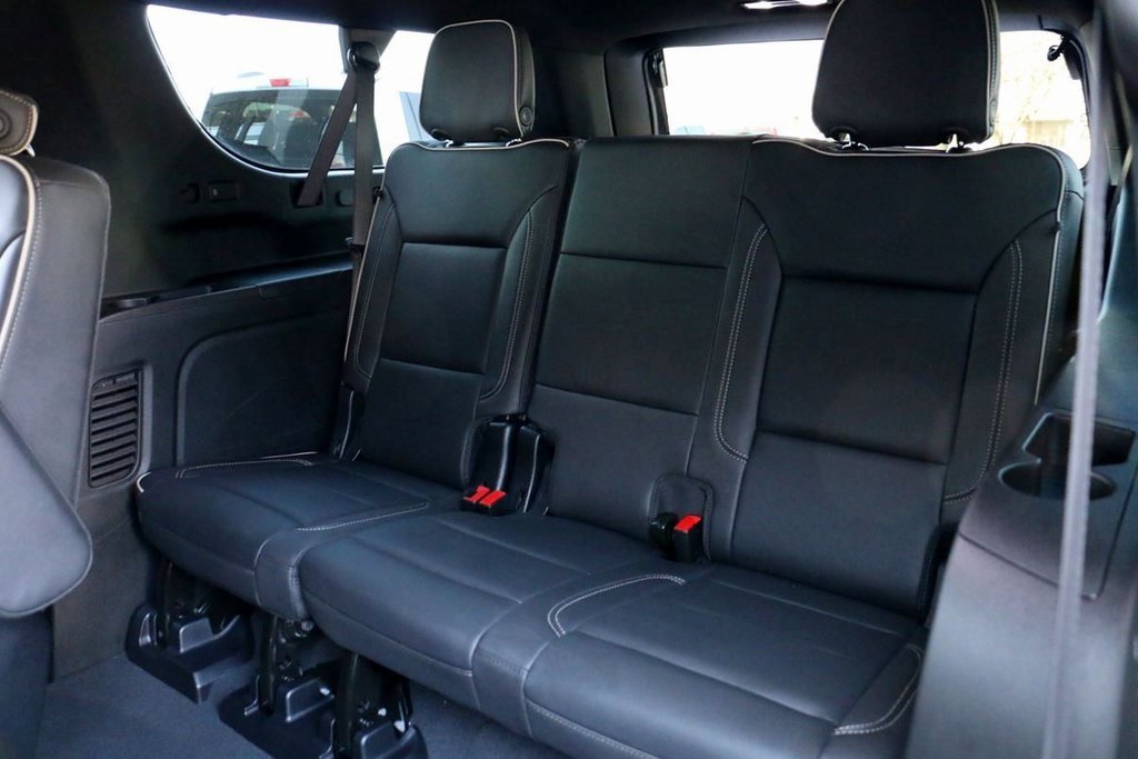 Used 2025 GMC Yukon XL Elevation w/ LPO, Floor Liner Package image 29