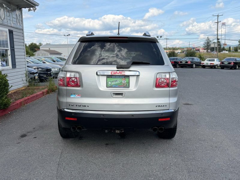 Used 2007 GMC Acadia SLT w/ Convenience Package AWD/4WD image 6