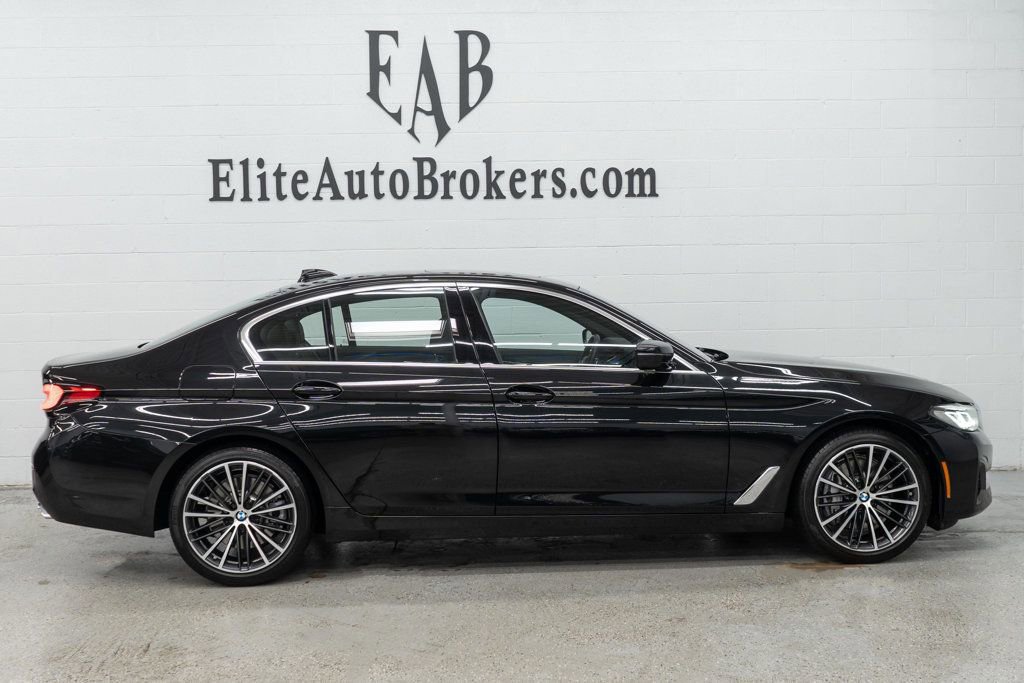 Used 2023 BMW 540i xDrive w/ Premium Package AWD/4WD image 5