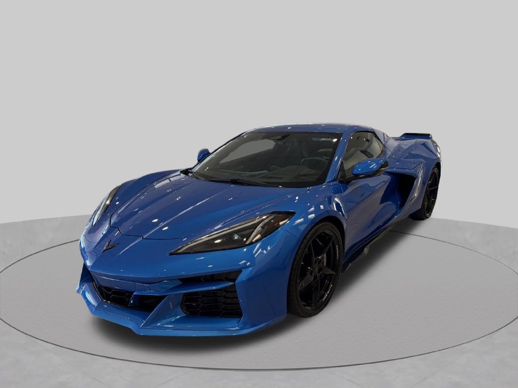 Used 2025 Chevrolet Corvette E-Ray AWD/4WD image 2