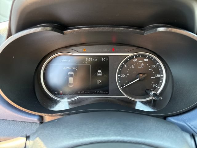 Used 2023 Nissan Versa SV FWD image 18