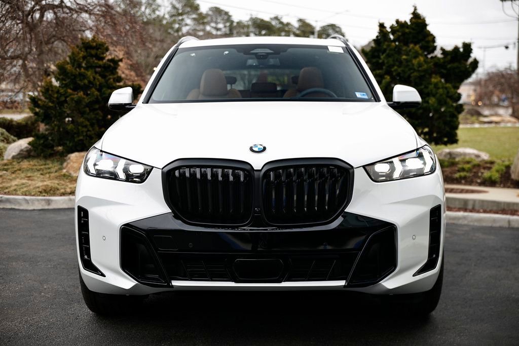 New 2026 BMW X5 sDrive40i w/ M Sport Package image 13