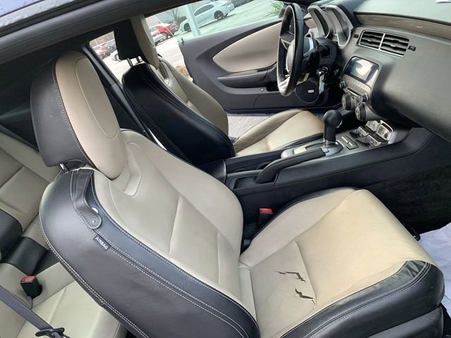 Used 2011 Chevrolet Camaro LT w/ RS Package image 12