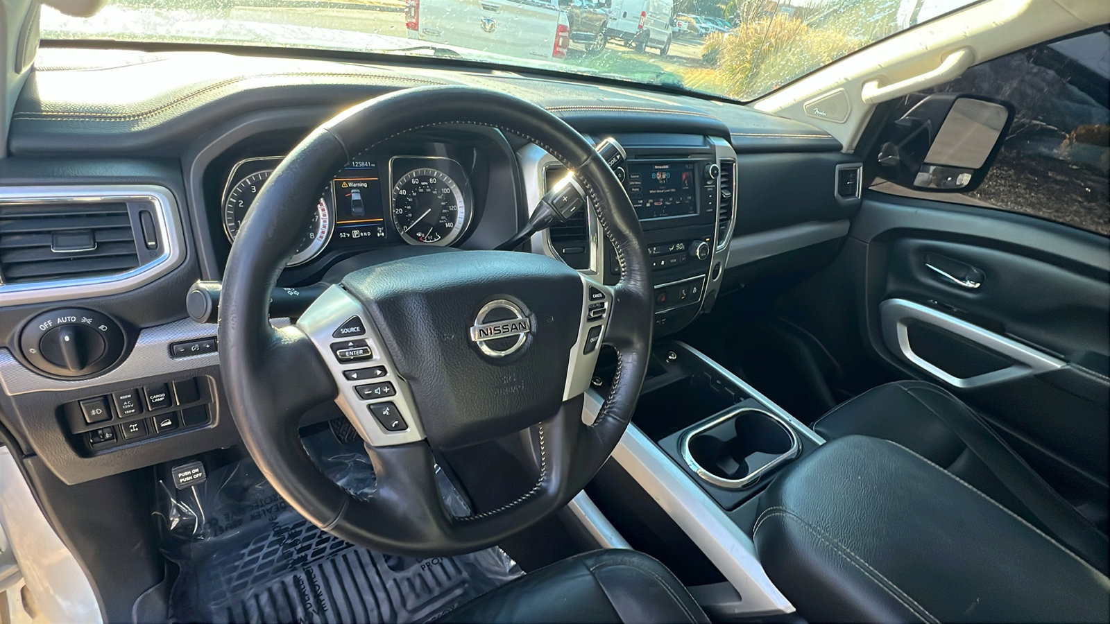 Used 2019 Nissan Titan PRO-4X w/ Pro-4x Convenience Package image 25
