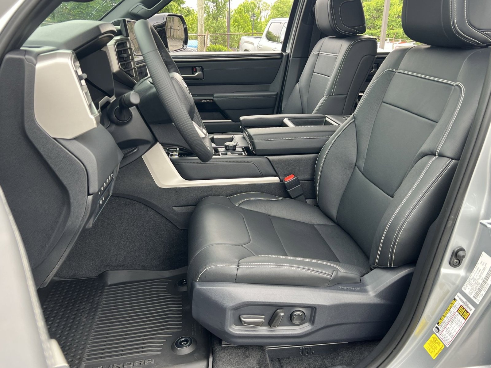 New 2026 Toyota Tundra Limited AWD/4WD image 8