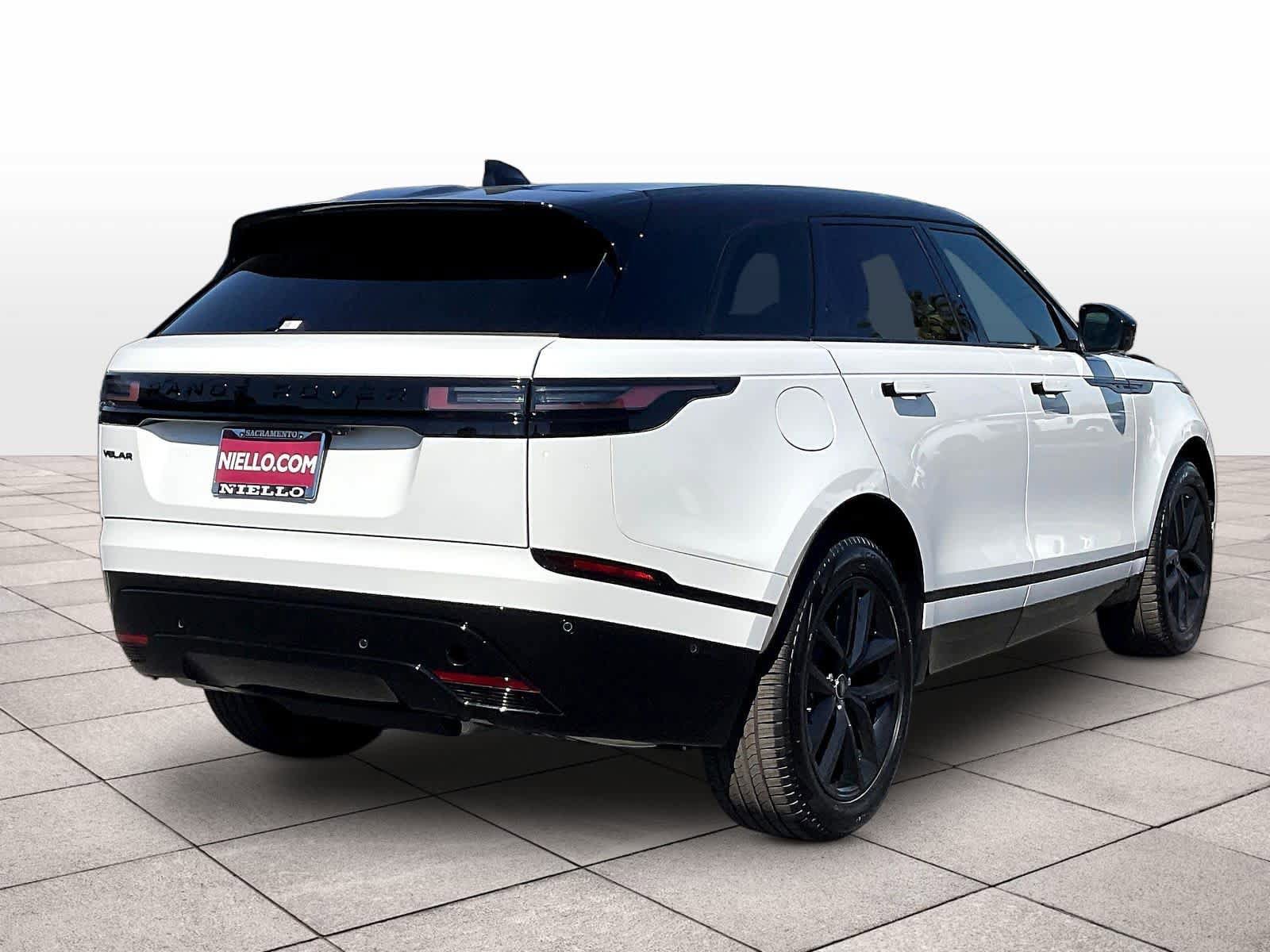 New 2026 Land Rover Range Rover Velar Dynamic SE AWD/4WD image 4