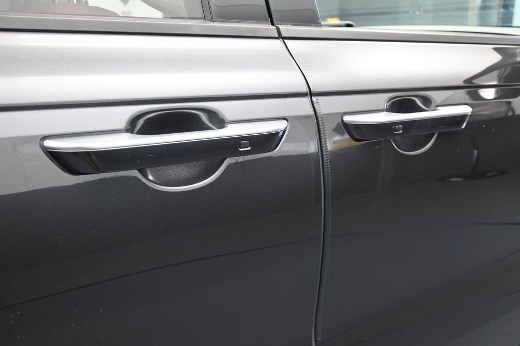 Used 2022 Kia Carnival SX FWD image 50