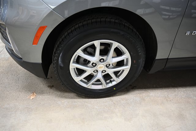 Used 2024 Chevrolet Equinox LT image 29