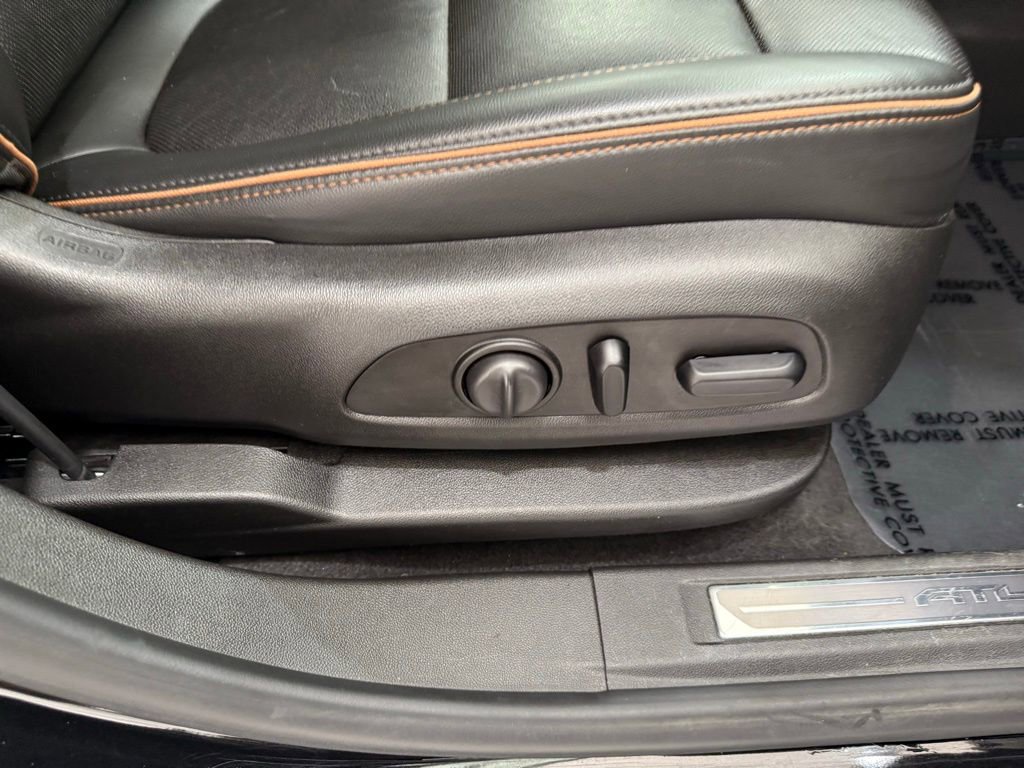 Used 2021 GMC Acadia AT4 w/ GMC Pro Grade Package image 19