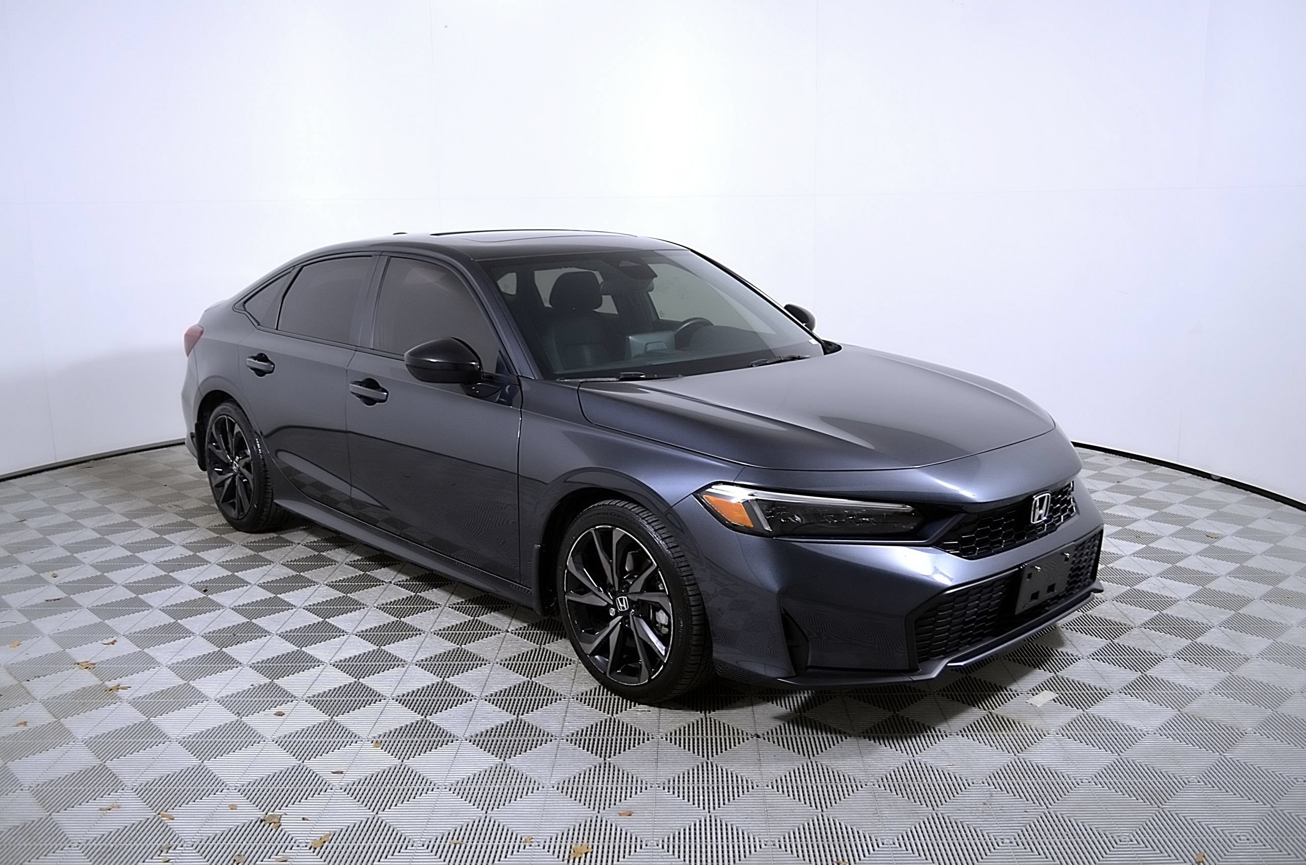 Used 2025 Honda Civic Sport image 6