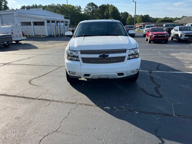 Used 2011 Chevrolet Avalanche LT AWD/4WD image 30