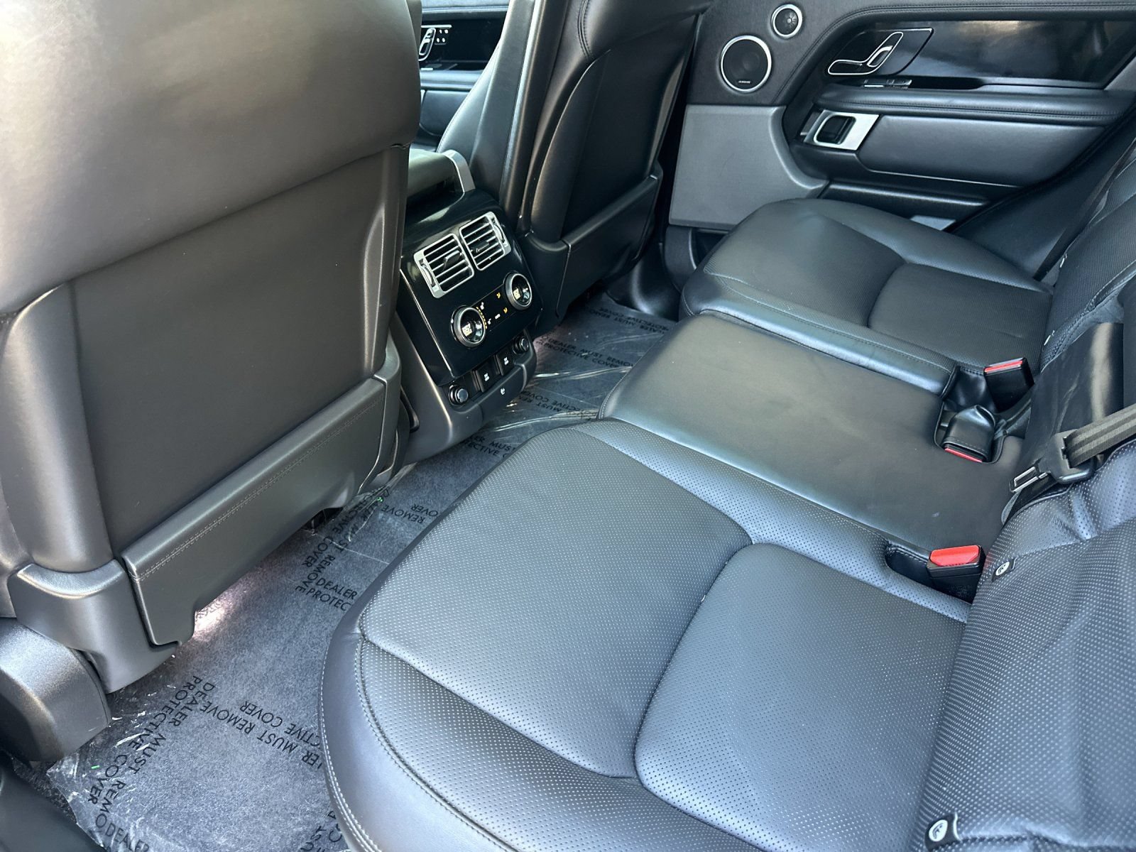 Used 2019 Land Rover Range Rover HSE AWD/4WD image 13