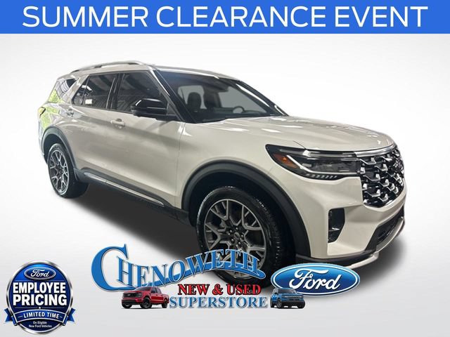 New 2025 Ford Explorer Platinum w/ Ultimate Package AWD/4WD image 6