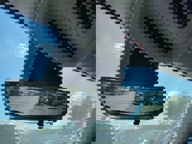 Used 2023 Buick Envision Avenir image 17