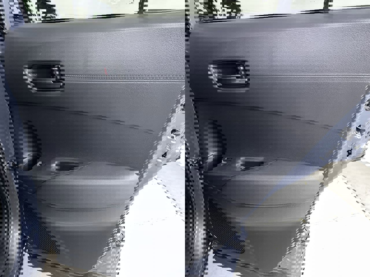 Used 2024 Toyota Corolla Cross LE image 21