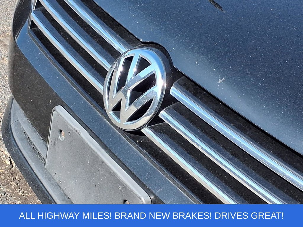 Used 2013 Volkswagen Passat 2.5 SE FWD image 25