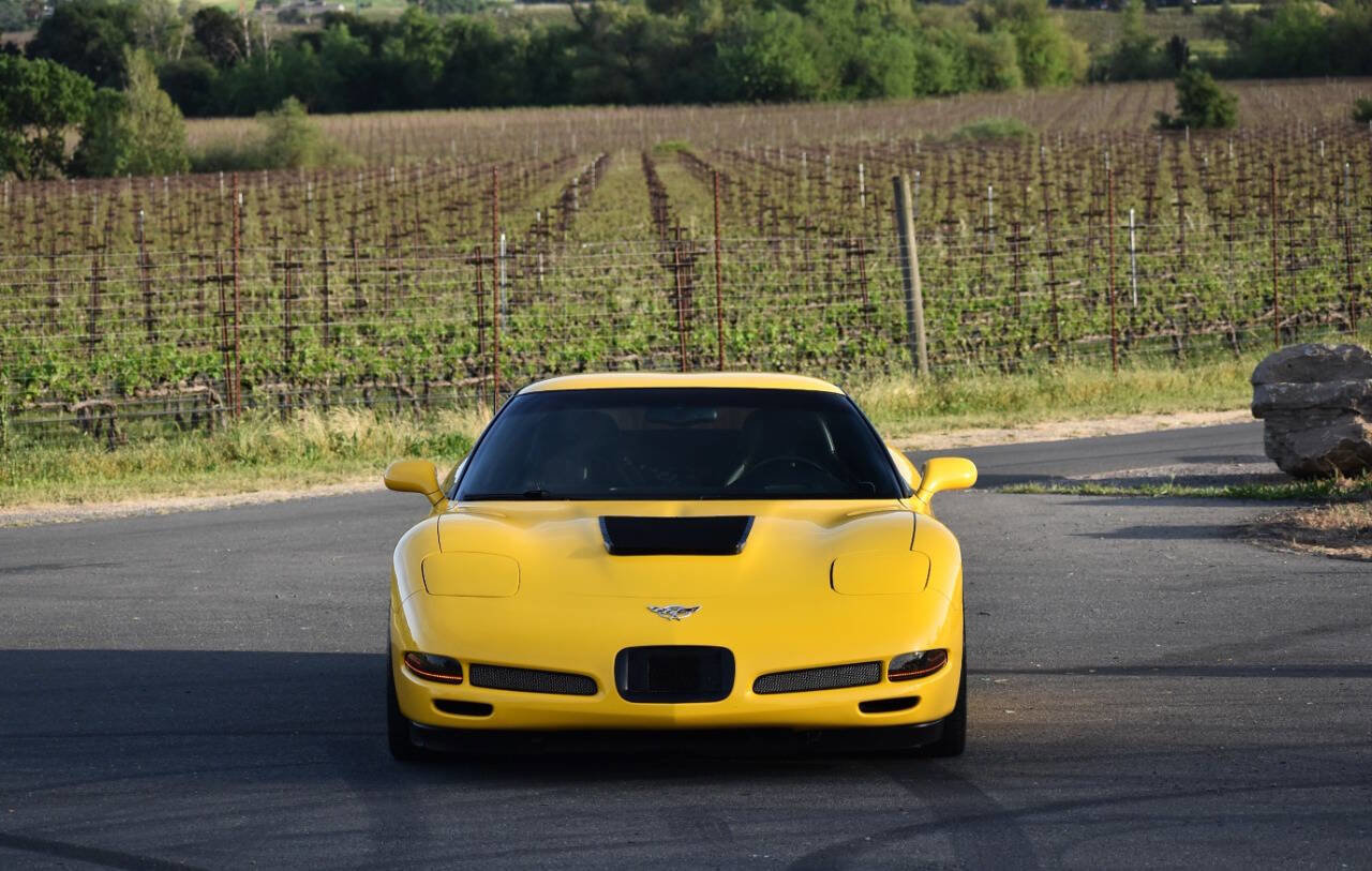 Used 2003 Chevrolet Corvette Z06 w/ Memory Package, 3 Drivers RWD image 12