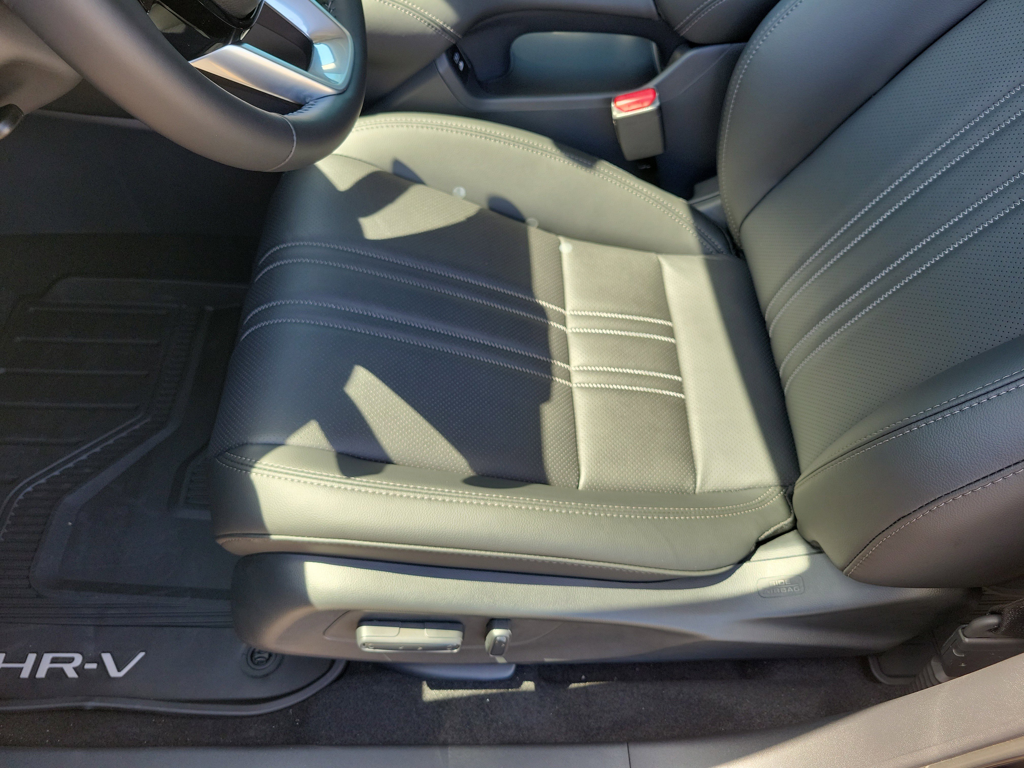 New 2026 Honda HR-V EX-L image 25