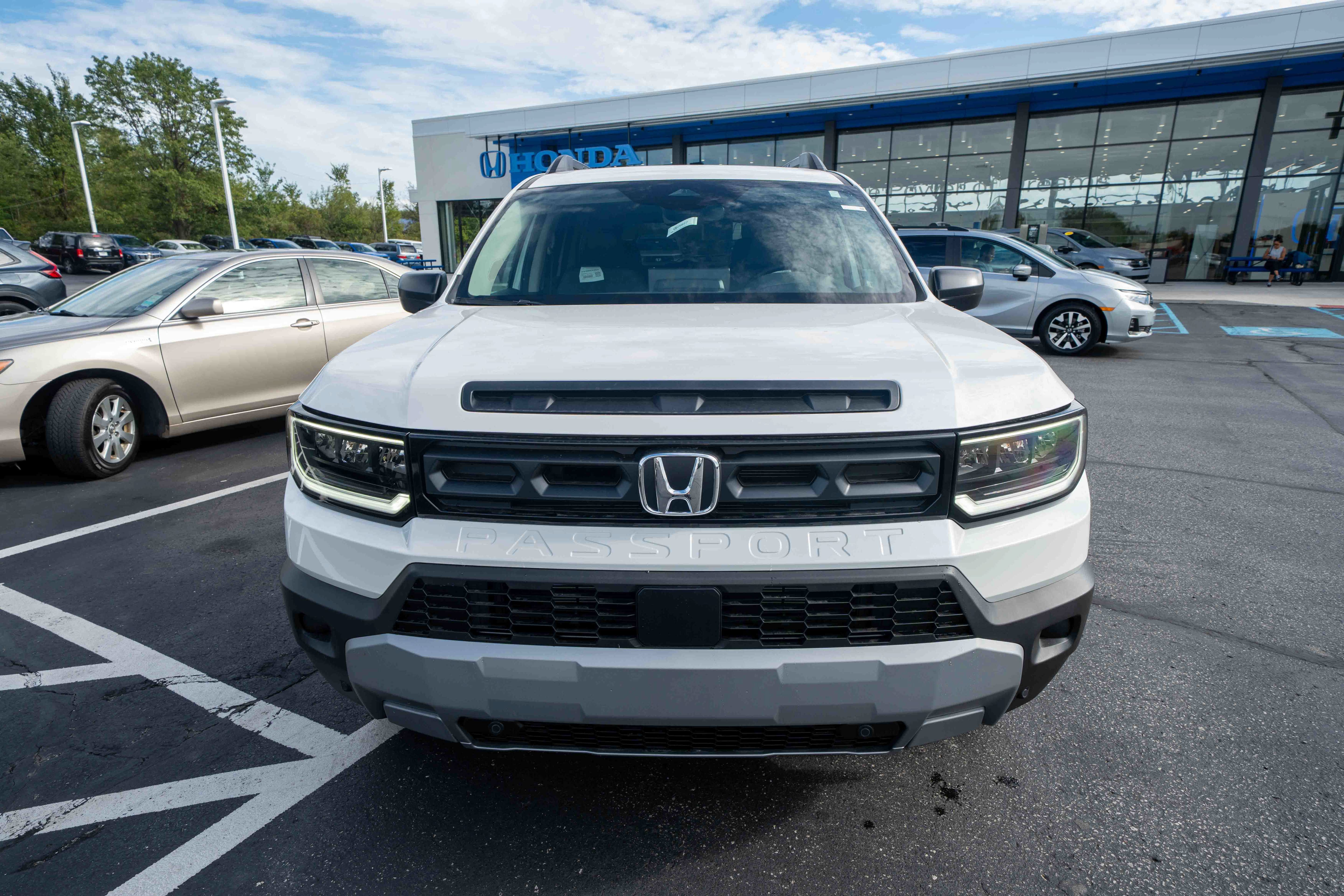New 2026 Honda Passport RTL image 2