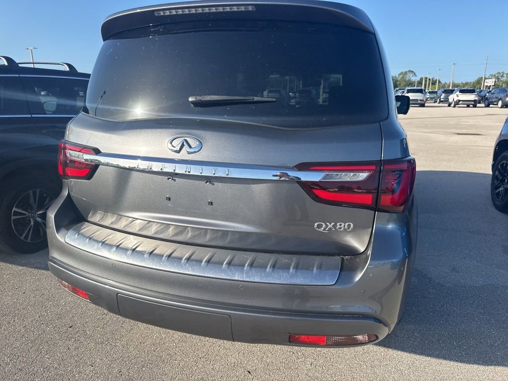 Used 2019 INFINITI QX80 Luxe w/ 22" Wheel Package image 4