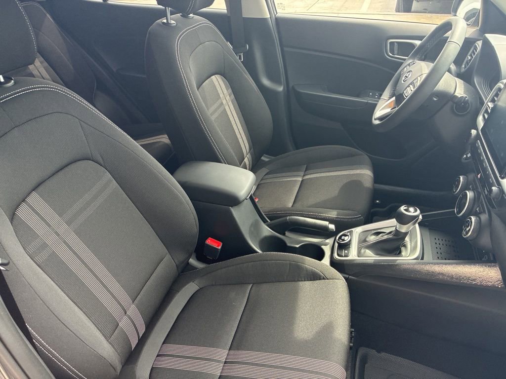 New 2026 Hyundai Venue SEL FWD image 10