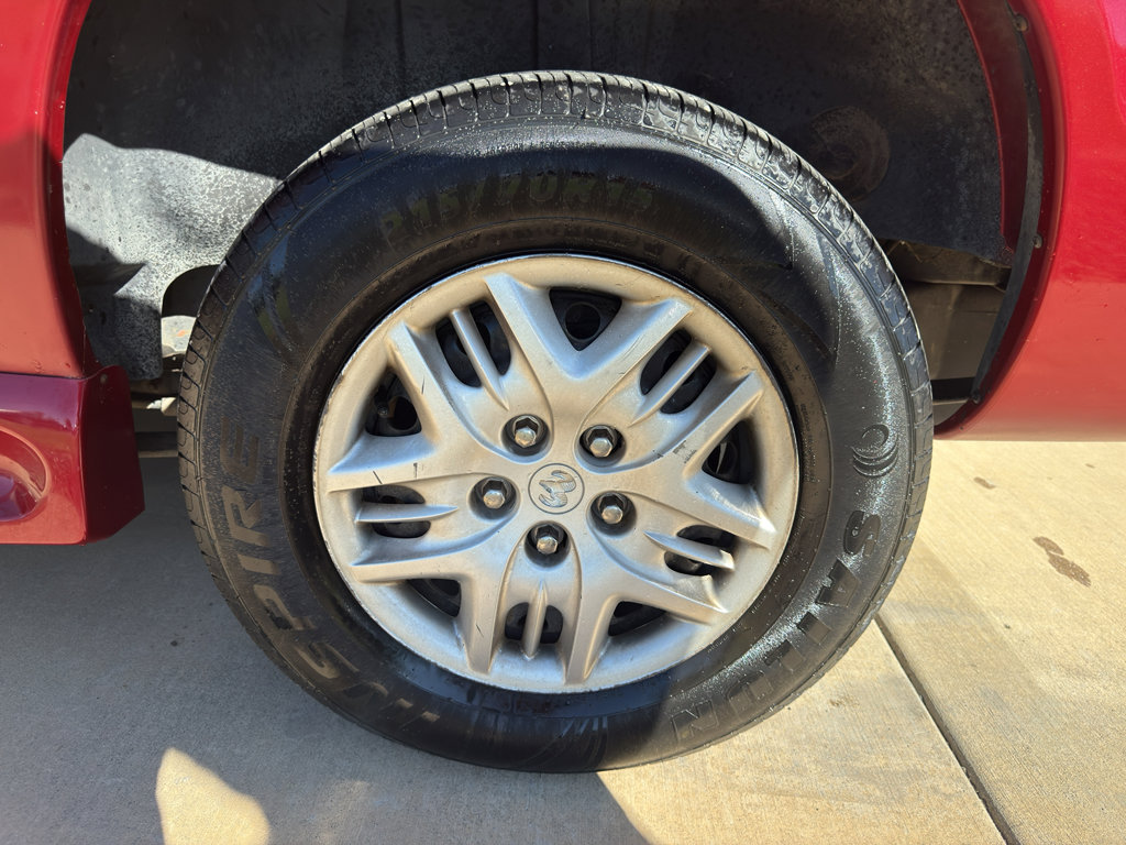 Used 2003 Dodge Grand Caravan Sport image 17