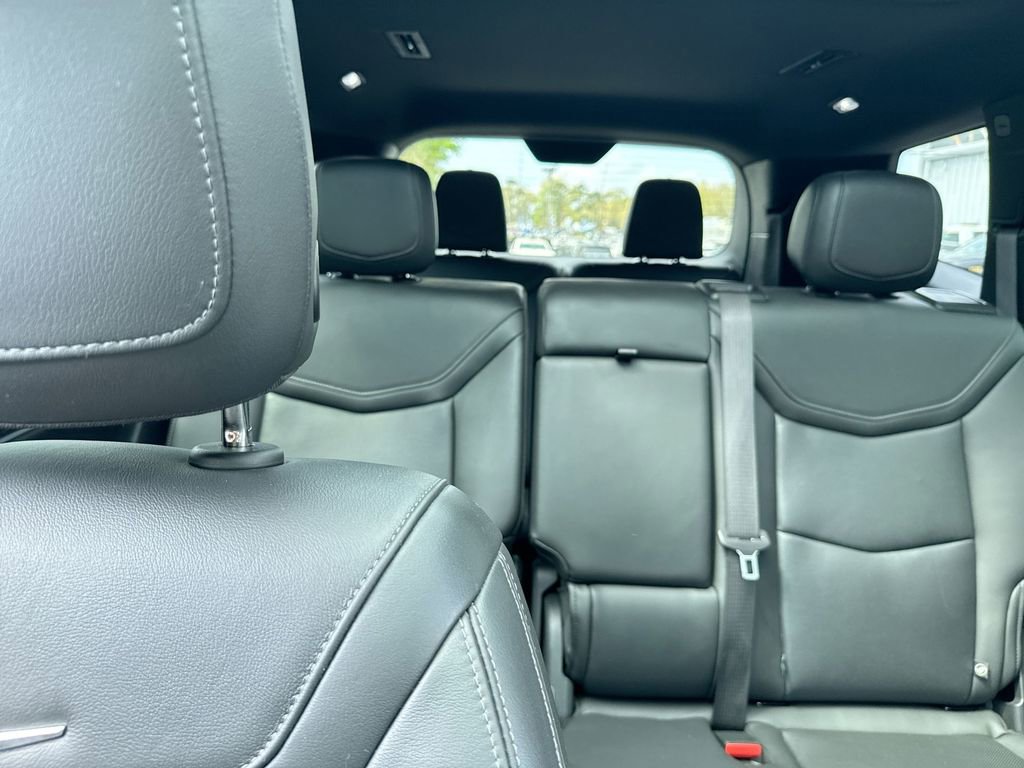 Used 2023 Cadillac XT6 Sport w/ Technology Package image 34