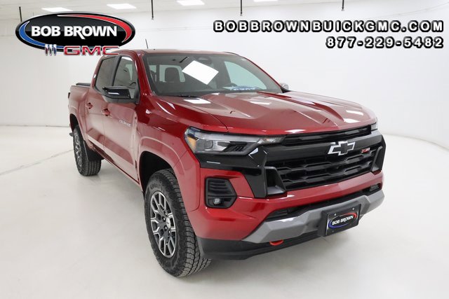 Used 2024 Chevrolet Colorado Z71 w/ Z71 Convenience Package 2