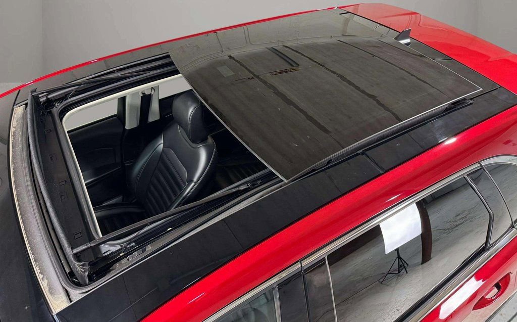 Used 2023 Ford Edge SEL w/ Convenience Package image 15