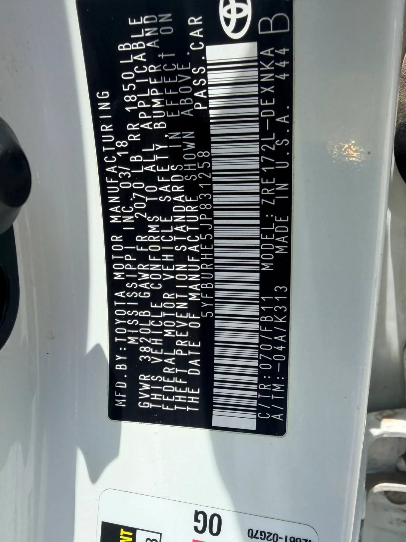 Used 2018 Toyota Corolla LE w/ Carpet Mat Package (TMS) FWD image 10