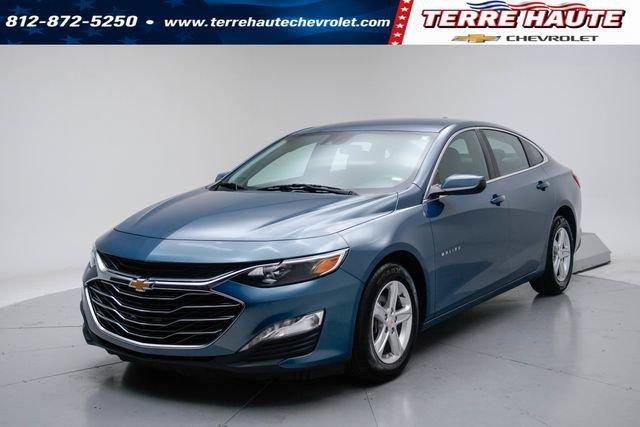 Used 2024 Chevrolet Malibu LT FWD image 1