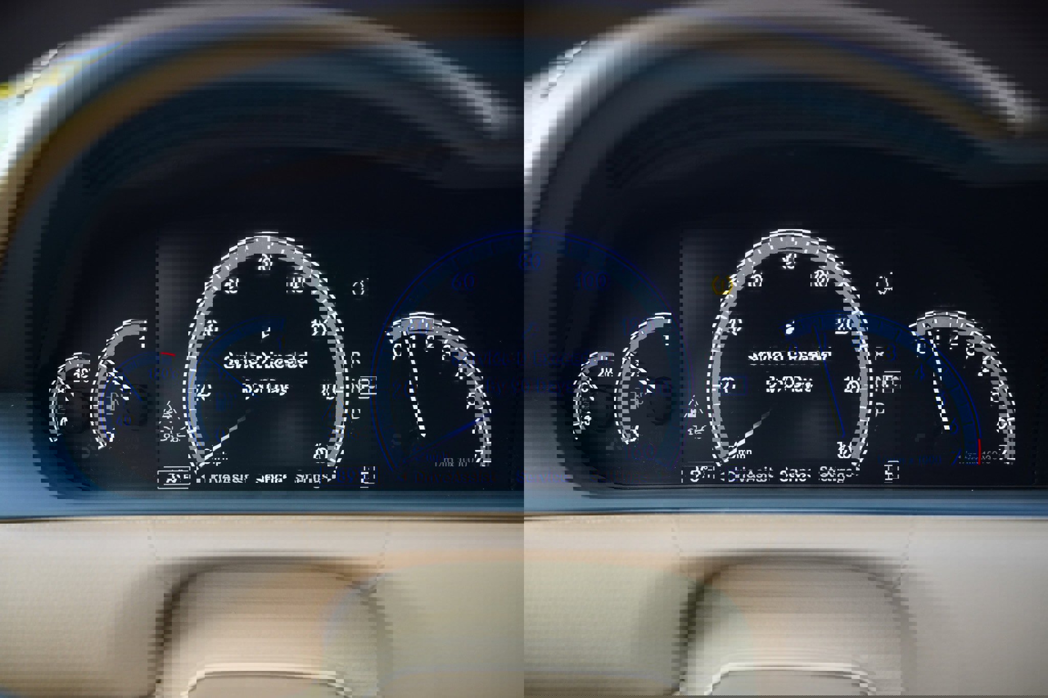 Used 2013 Mercedes-Benz CL 550 4MATIC image 33