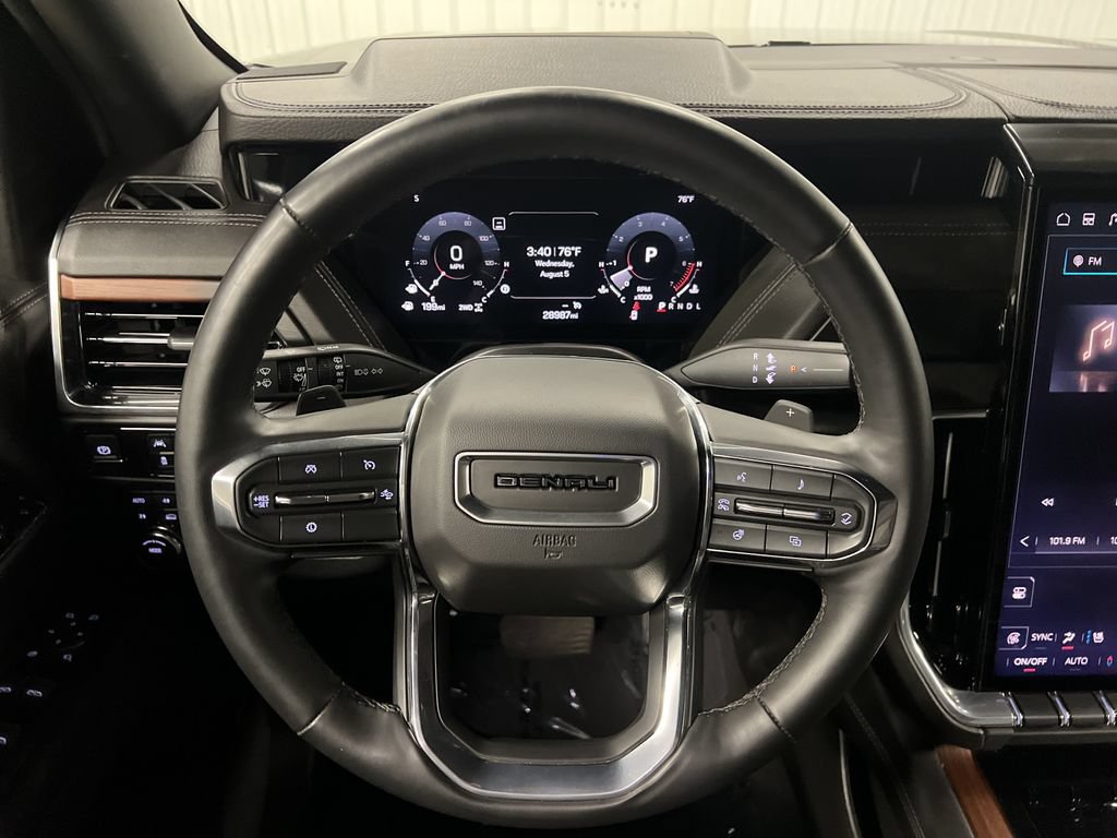 Certified 2025 GMC Yukon Denali AWD/4WD image 20
