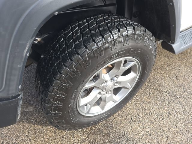 Used 2020 Jeep Wrangler Unlimited Sport image 12