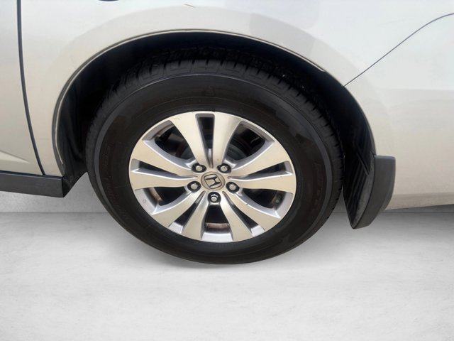 Used 2015 Honda Odyssey EX-L image 17