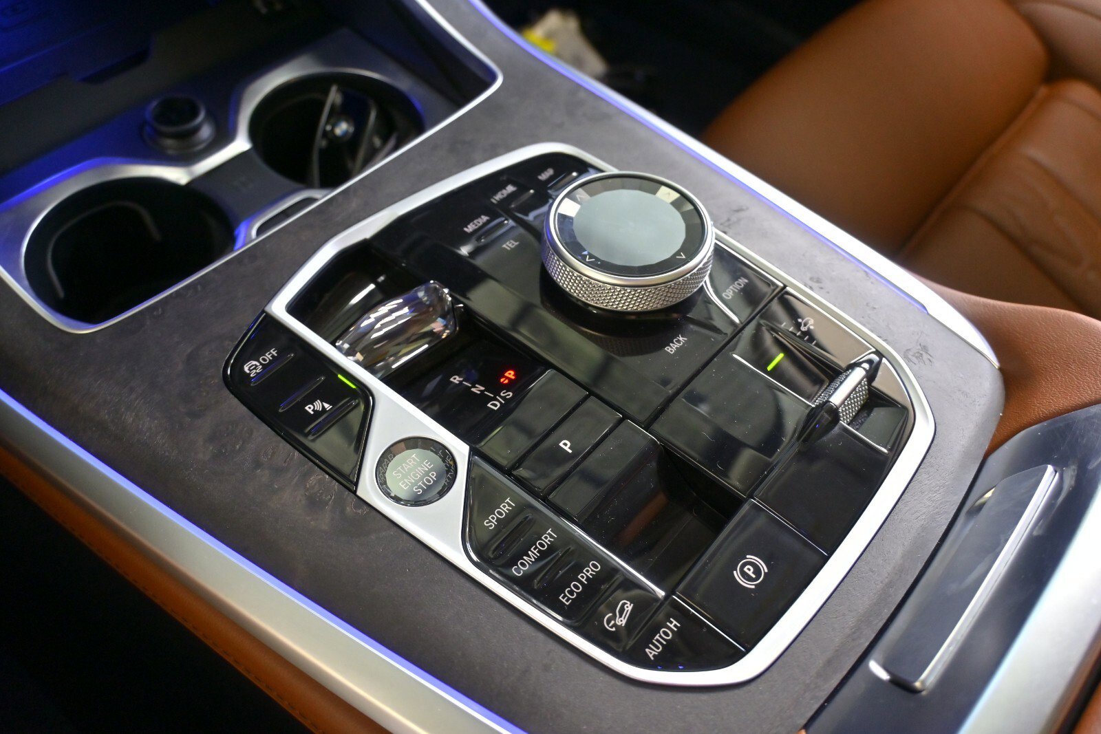 Certified 2023 BMW X7 xDrive40i w/ Executive Package image 28